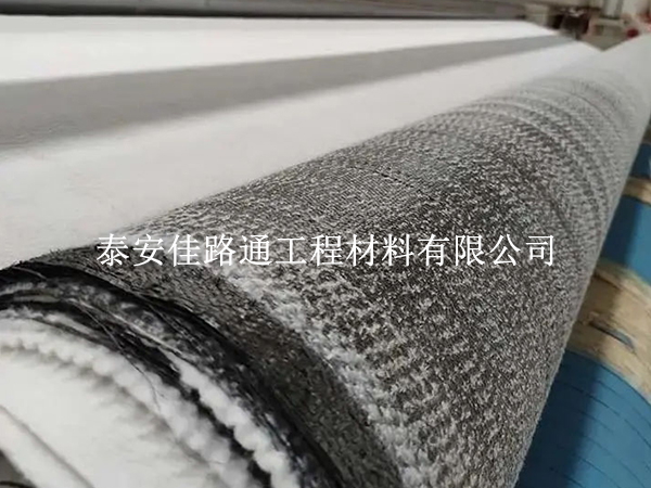 膨潤土防水毯施工細(xì)節(jié)技巧：精準(zhǔn)鋪設(shè)，滴水不漏的藝術(shù)